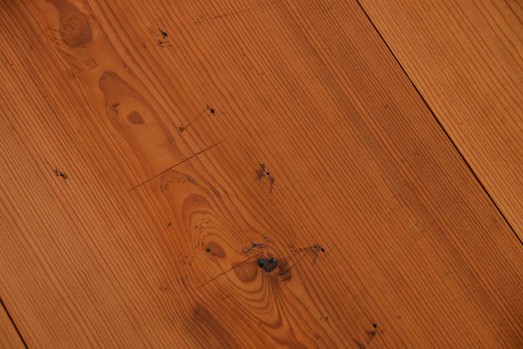 ラフジュ工房オリジナル 古材天板の重厚な鉄脚ダイニングテーブル(作業台)
