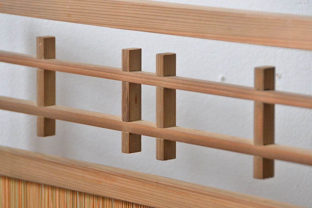 昭和レトロ 繊細で上質な四連衝立て (四つ折り衝立て)