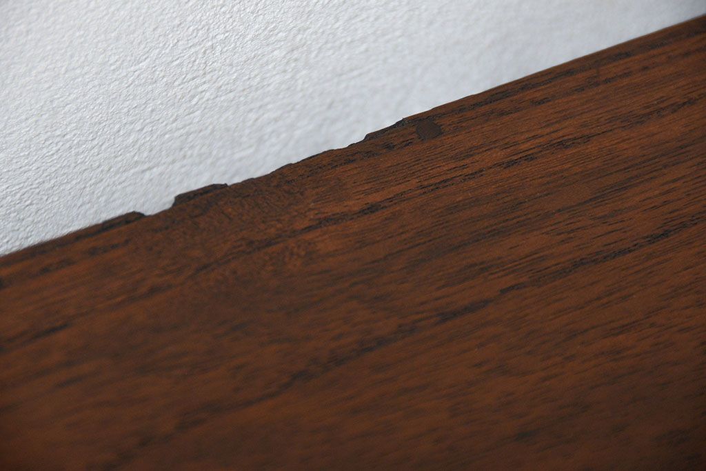 アンティーク家具　アンティーク 上質な造りの桐材鉄脚ローチェスト(2、桐箪笥、桐たんす) (ローボード、桐箪笥、桐たんす)