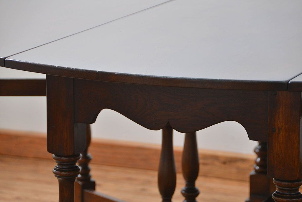 アンティーク家具　イギリスアンティーク 希少特大 オーク材 8〜9人掛けバタフライテーブル(エクステンションテーブル)