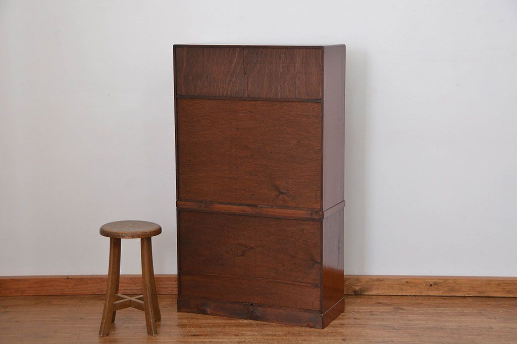 レトロ家具　昭和レトロ 小振りな黒柿杢目茶箪笥(収納棚)