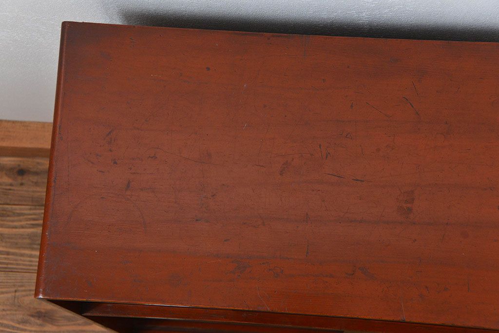 レトロ家具　昭和レトロ 小振りな黒柿杢目茶箪笥(収納棚)