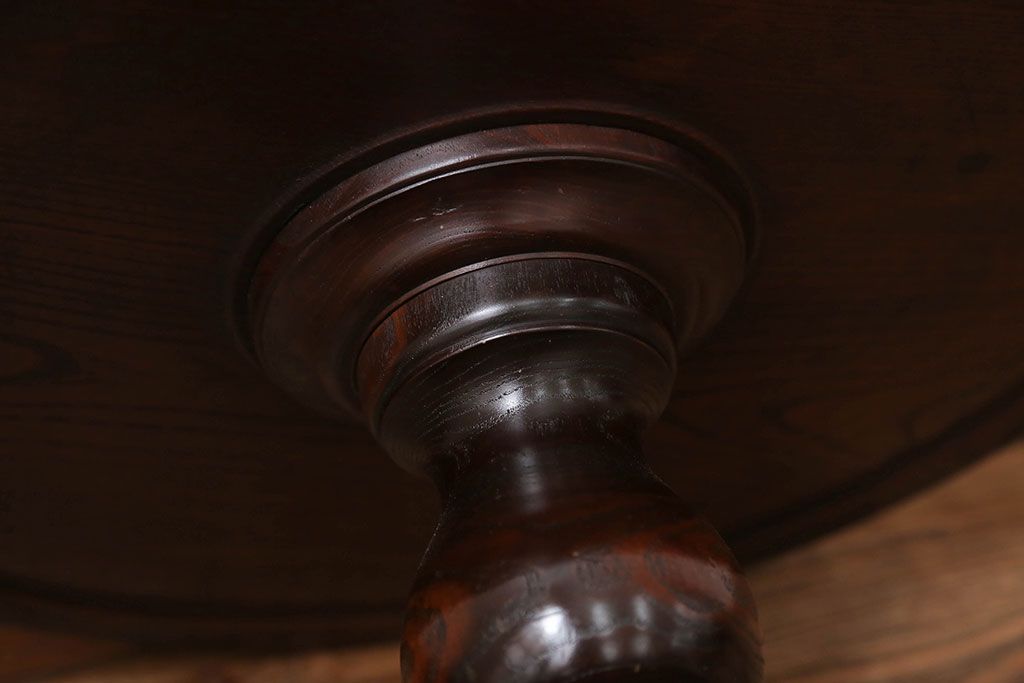 アンティーク家具　アンティーク 総欅材の回転サイドテーブル(花台、飾り台)