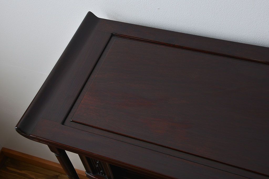 アンティーク家具　1970年頃 唐木製の高級飾り棚(茶棚、茶箪笥)