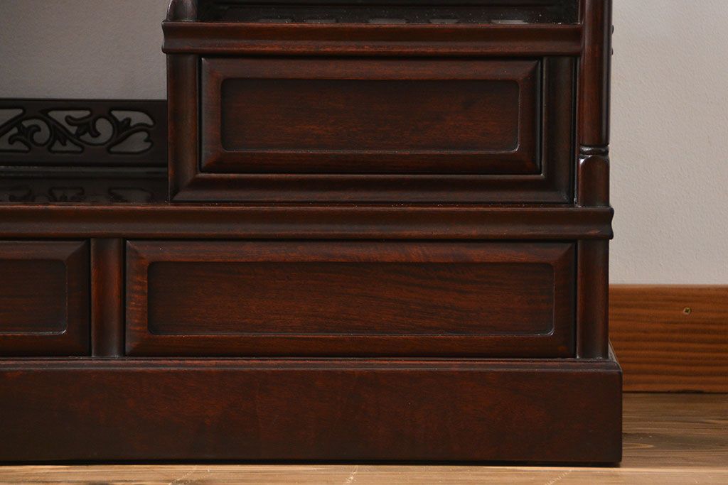 アンティーク家具　1970年頃 唐木製の高級飾り棚(茶棚、茶箪笥)