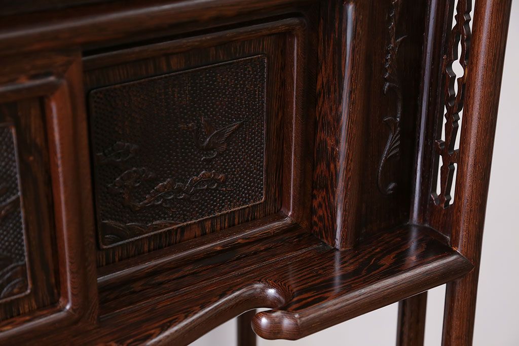 アンティーク家具　1960年頃 鉄刀木(タガヤサン)製 重厚な飾り棚(茶棚)
