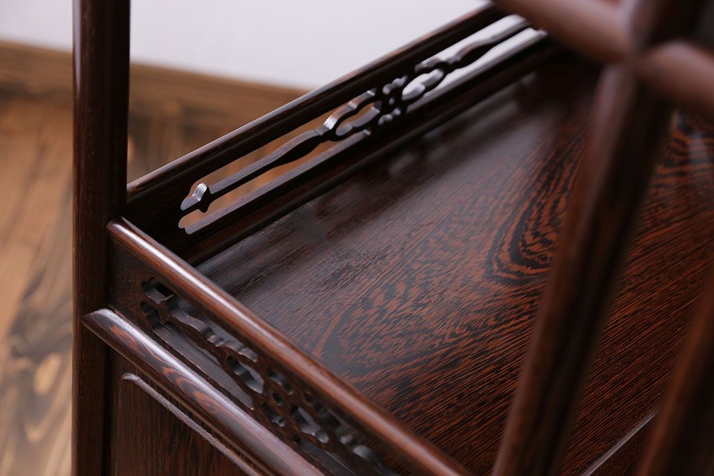 アンティーク家具　1960年頃 鉄刀木(タガヤサン)製 重厚な飾り棚(茶棚)