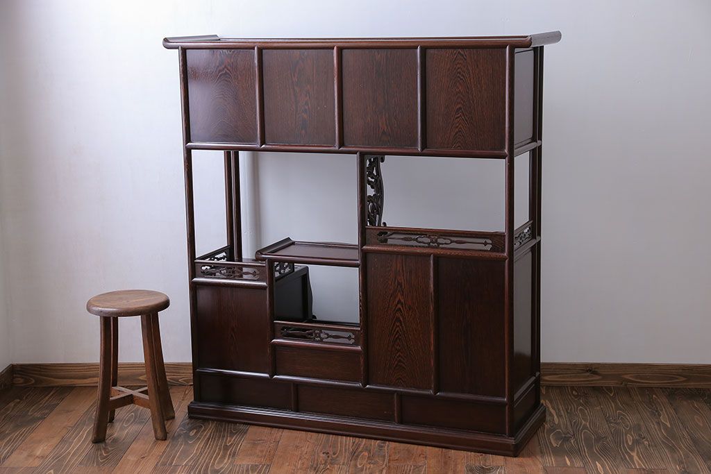 アンティーク家具　1960年頃 鉄刀木(タガヤサン)製 重厚な飾り棚(茶棚)