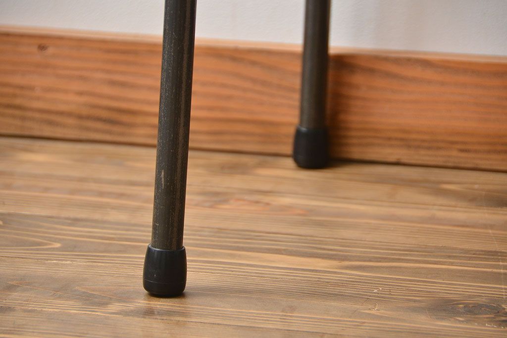 アンティーク家具　アンティーク 天板一枚板 古材を使った鉄脚テーブル(1)