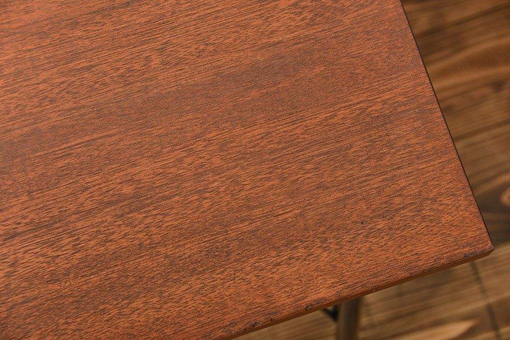 アンティーク家具　アンティーク  天板一枚板 古材を使った鉄脚テーブル(4)(作業台、机)