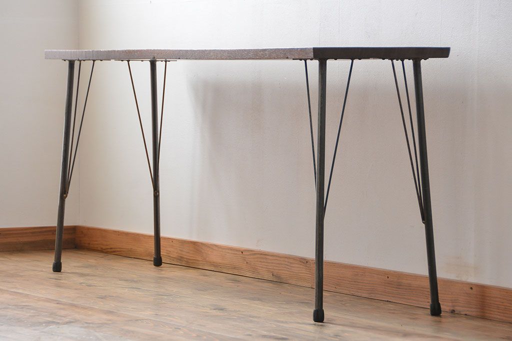 アンティーク家具　天板一枚板　古材天板の横長テーブル(作業台)