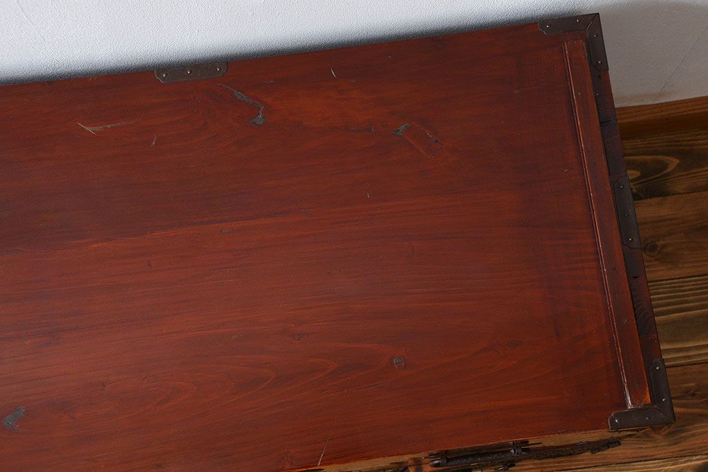 アンティーク家具　アンティーク 前面欅材の漆のキレイな庄内箪笥(時代箪笥)