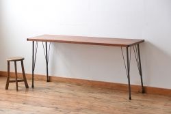 アンティーク家具　アンティーク 天板一枚板 古材の鉄脚テーブル(2)(机、作業台)