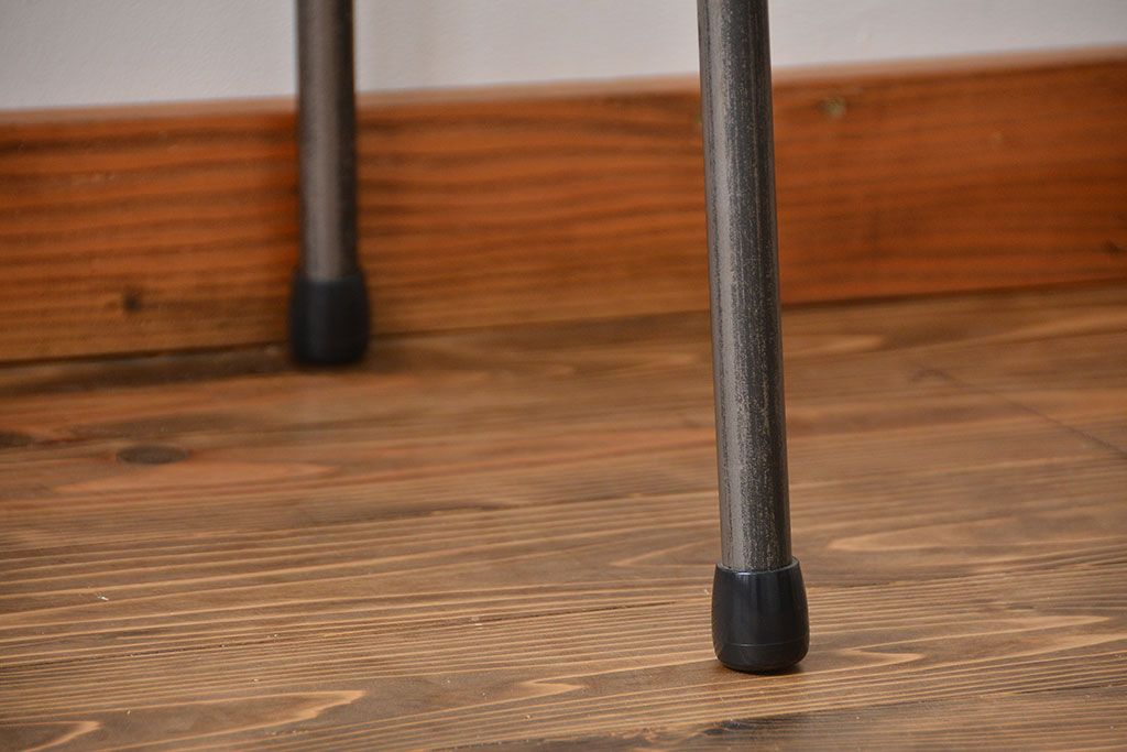 アンティーク家具　アンティーク 天板一枚板 古材を使った鉄脚テーブル(8)(作業台、机)
