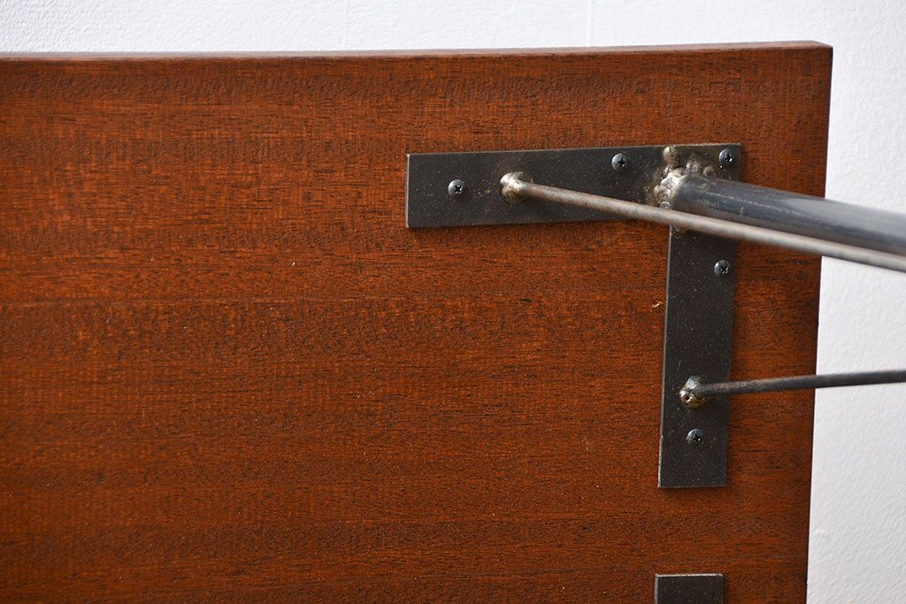 アンティーク家具　アンティーク 天板一枚板 古材を使った鉄脚テーブル(8)(作業台、机)