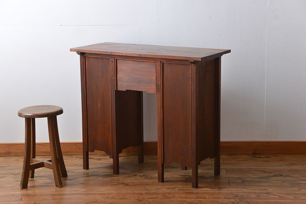 アンティーク家具　アンティーク 古い欅材の薄型両袖机(サイドテーブル)