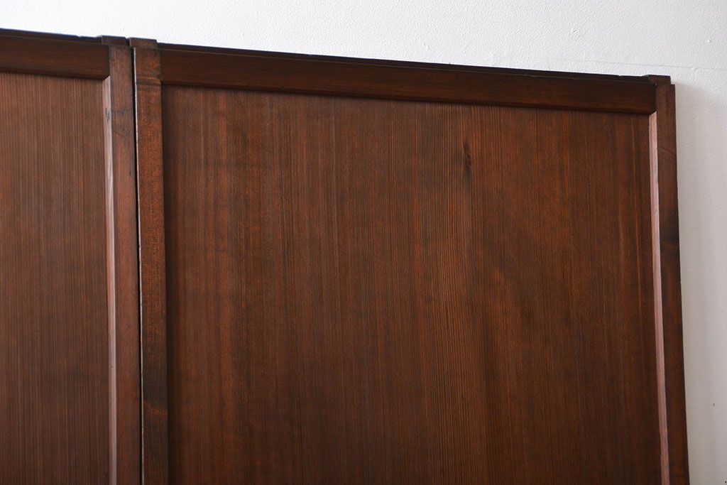 アンティーク　ガラス入りの柾目が美しい上品な帯戸2枚セット(引き戸、ガラス帯戸)