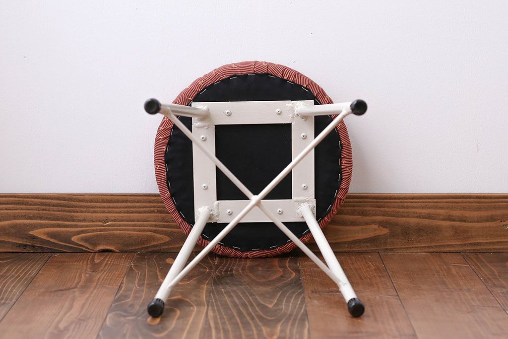 アンティーク家具　かわいらしいペイントスツール(椅子)1脚