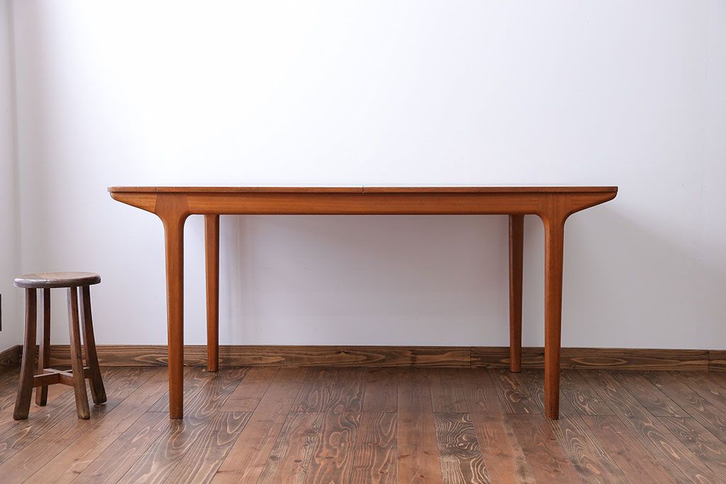 ヴィンテージ家具　北欧ビンテージA.H.Mackintosh(マッキントッシュ)エクステンションテーブル(ダイニングテーブル)