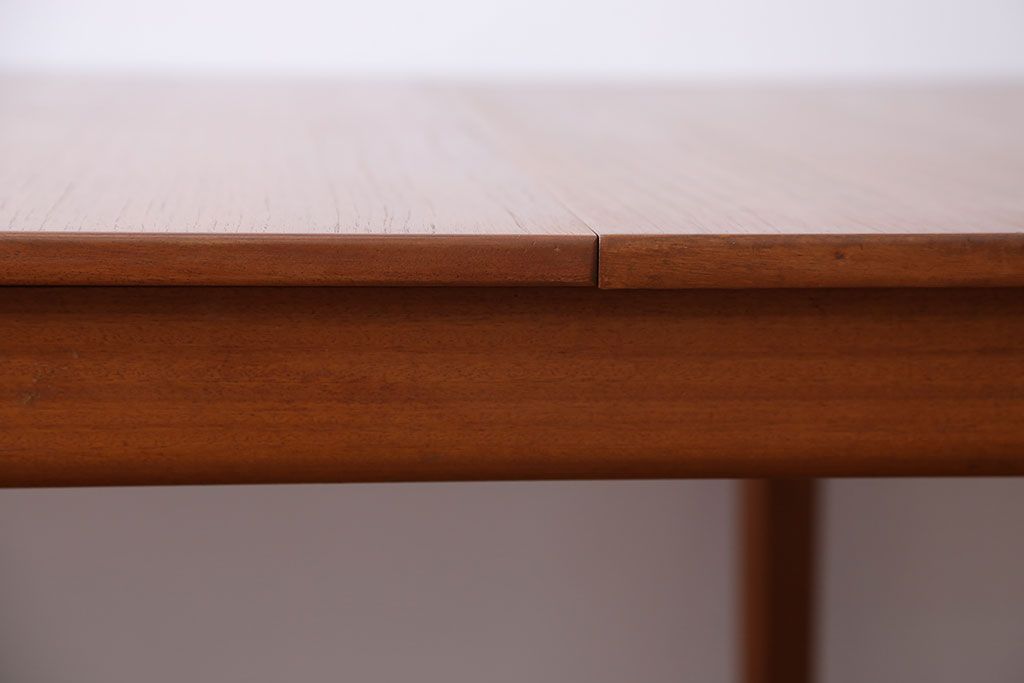 ヴィンテージ家具　北欧ビンテージA.H.Mackintosh(マッキントッシュ)エクステンションテーブル(ダイニングテーブル)