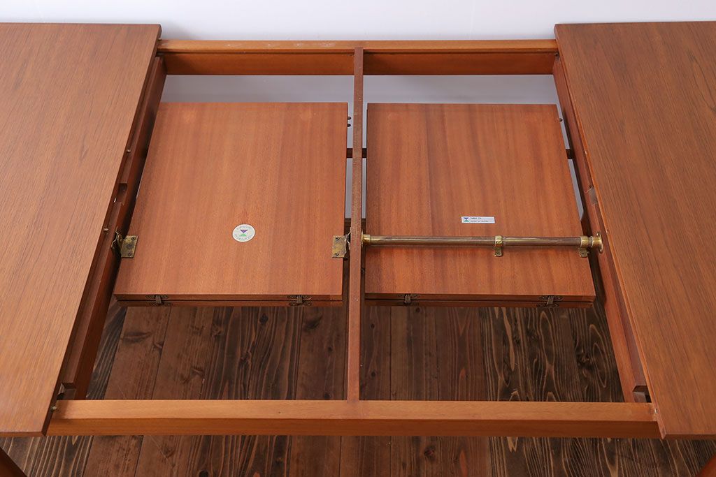 ヴィンテージ家具　北欧ビンテージA.H.Mackintosh(マッキントッシュ)エクステンションテーブル(ダイニングテーブル)