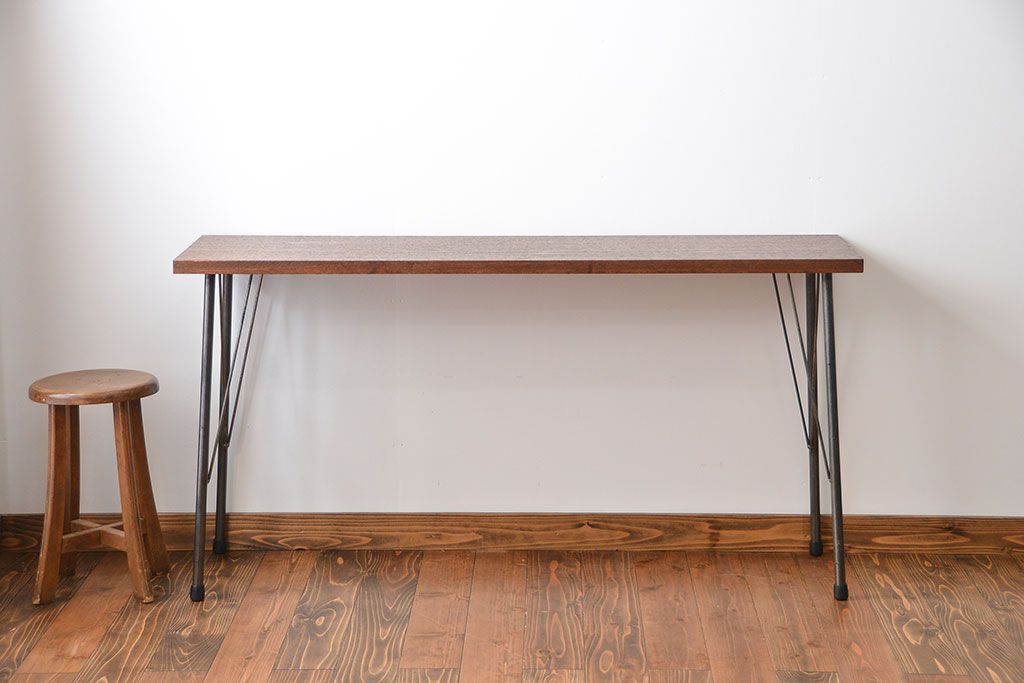 レトロ家具　昭和レトロ　天板一枚板　古材を使った鉄脚テーブル(1)(作業台)