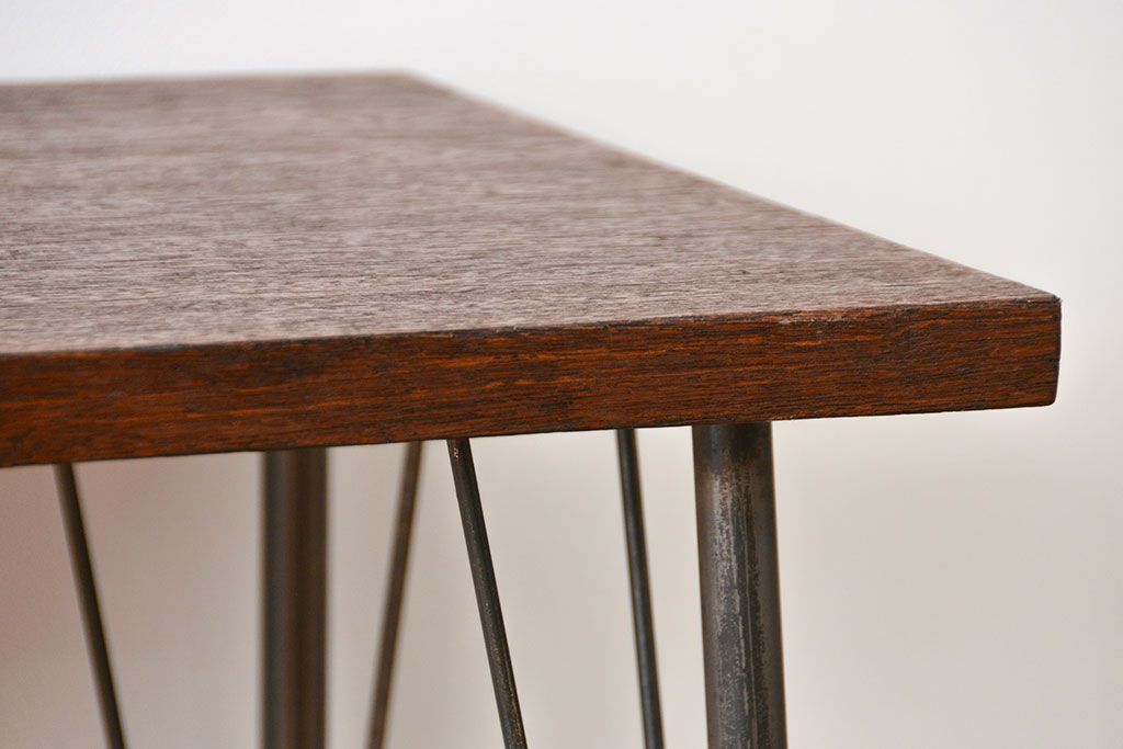 レトロ家具　昭和レトロ　天板一枚板　古材を使った鉄脚テーブル(3)(作業台)