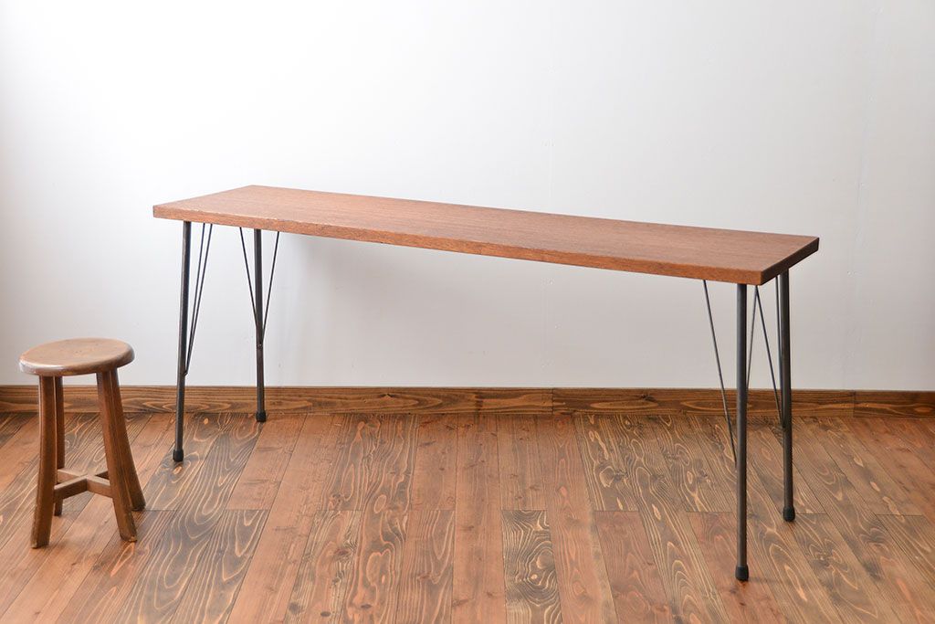レトロ家具 昭和レトロ 天板一枚板!古材を使った鉄脚テーブル(2)(作業