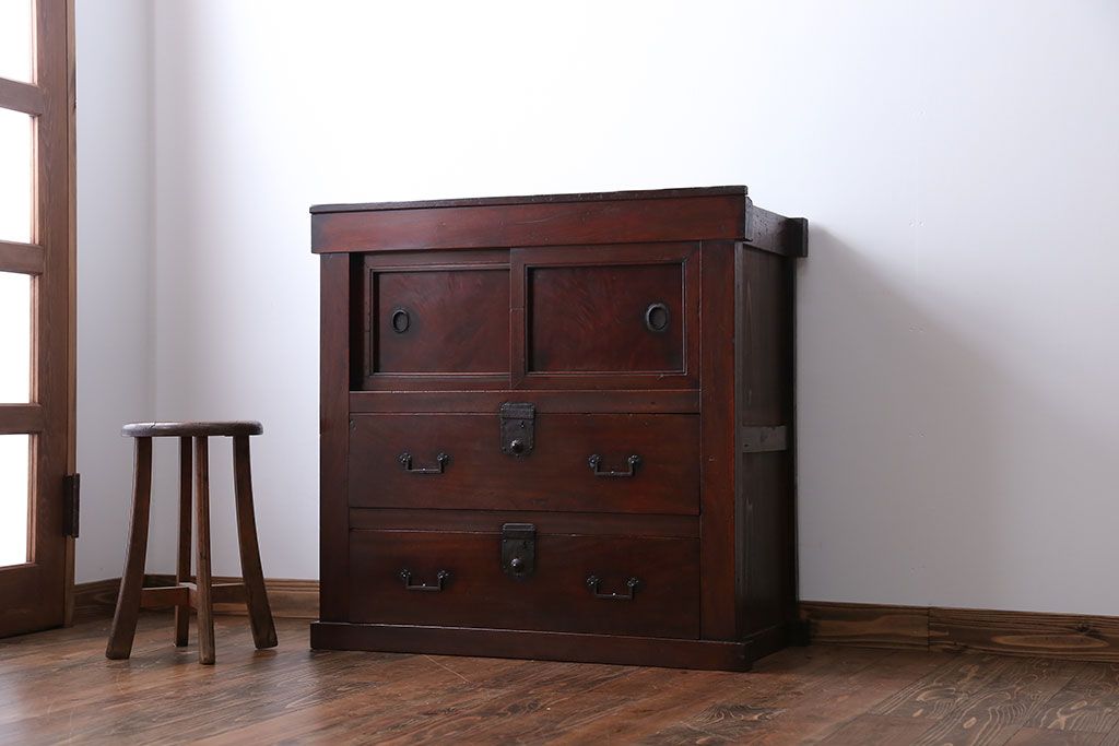 アンティーク家具　古民具・骨董 前面桜材と欅材!帳場箪笥(時代箪笥)