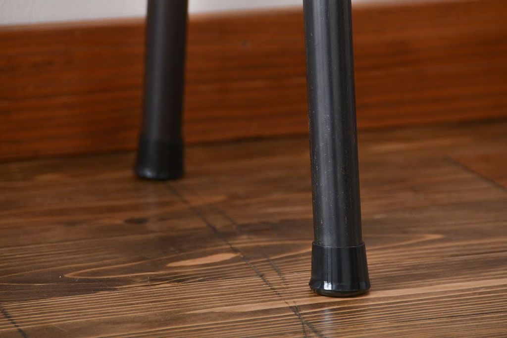 レトロ家具　昭和レトロ 天板一枚板　古材を使った鉄脚ベンチ(2)