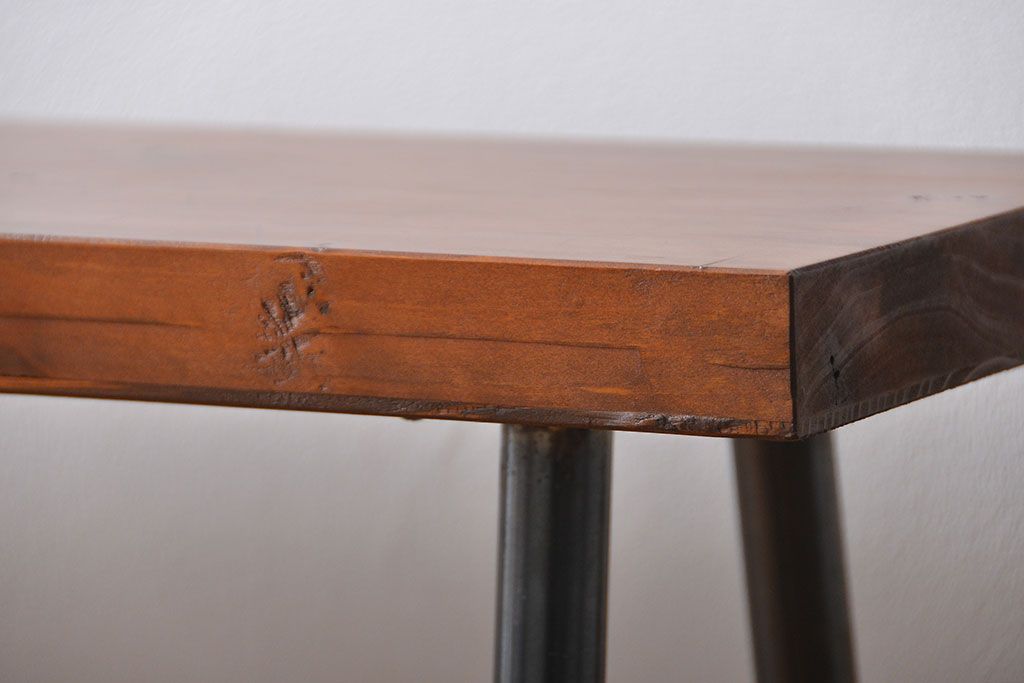 レトロ家具　昭和レトロ　天板一枚板　古材を使った鉄脚ベンチ(4)