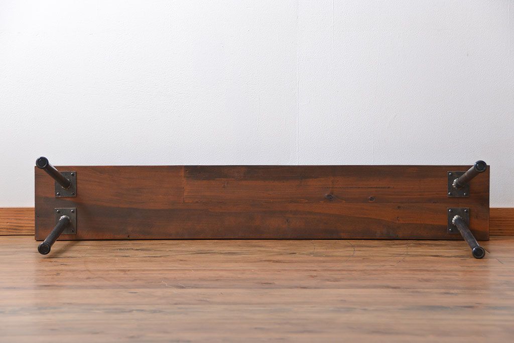 レトロ家具　昭和レトロ　天板一枚板　古材を使った鉄脚ベンチ(4)