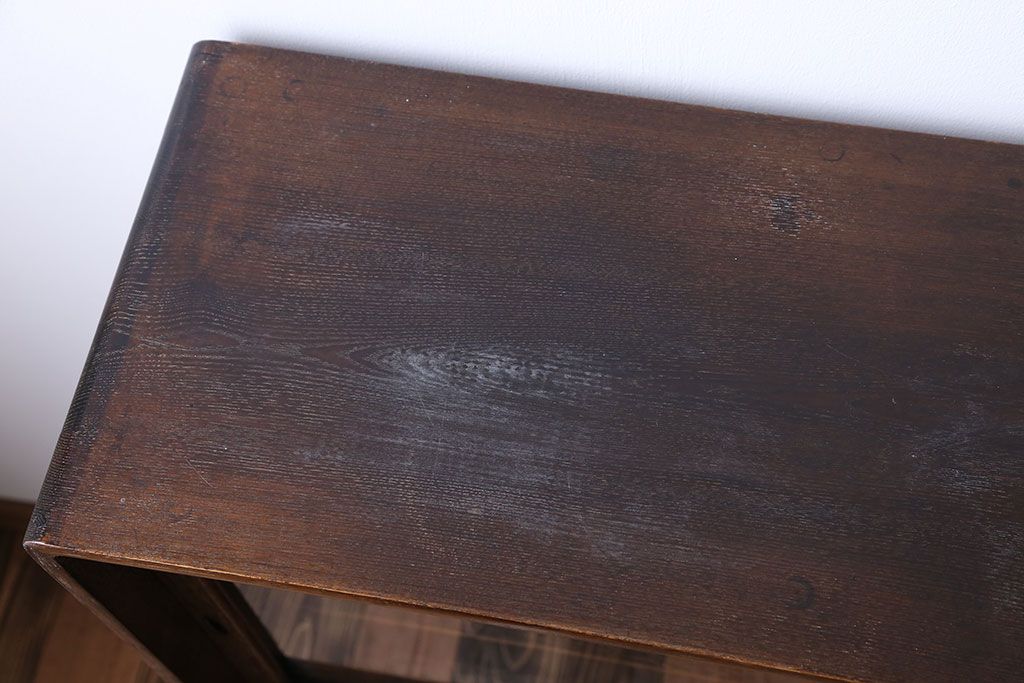 レトロ家具　昭和レトロ 優しい色合いの茶箪笥
