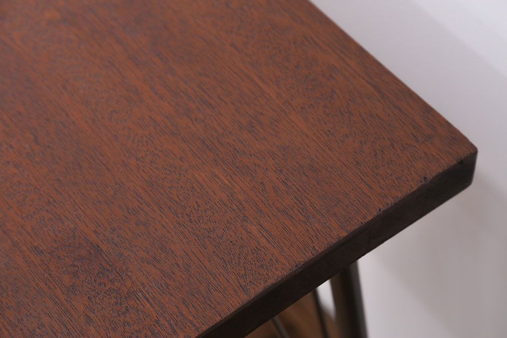 アンティーク家具　天板一枚板　古材を使った鉄脚テーブル(2)