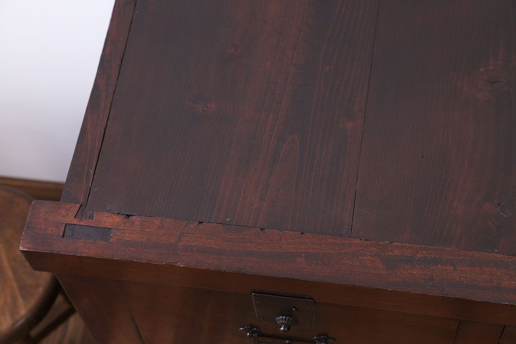 アンティーク家具　古民具・骨董 前面桜材と欅材の帳場箪笥(時代箪笥)(2)