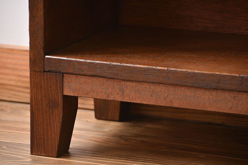レトロ家具　昭和レトロ　脚付き!小さなマス目棚