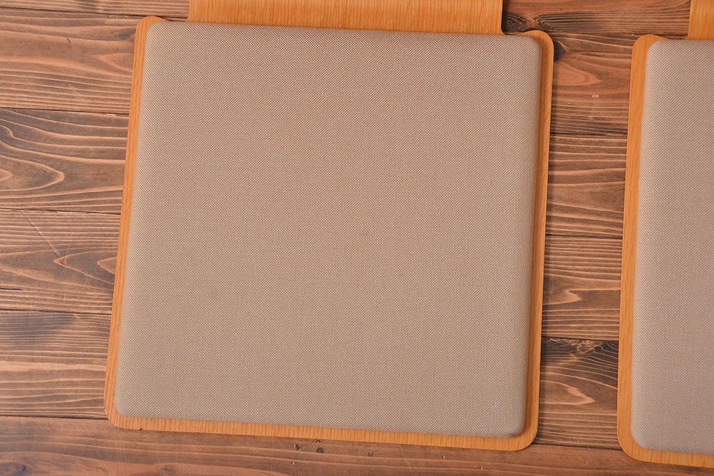 中古　天童木工　座椅子　2脚セット(1)