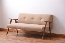 アンティーク家具　シンプルな2.5人掛けソファ