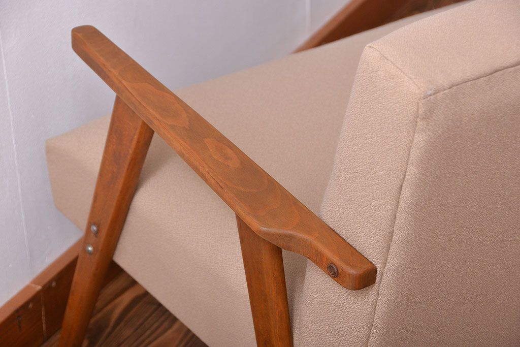 アンティーク家具　シンプルな2.5人掛けソファ