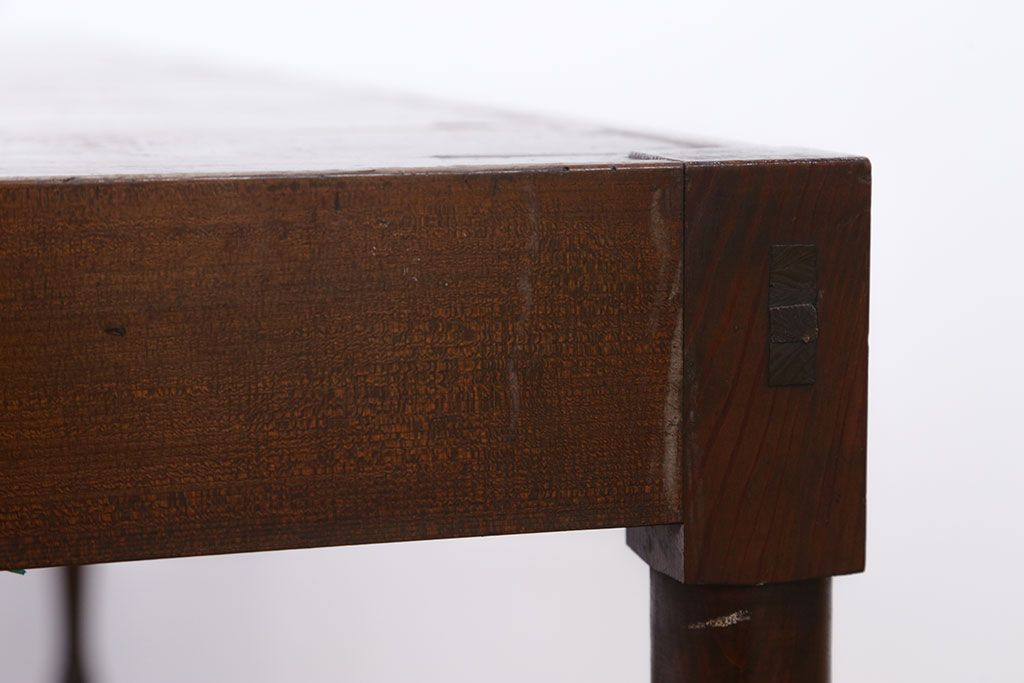 アンティーク家具　アンティーク　脚の高いテーブル(ダイニングテーブル)