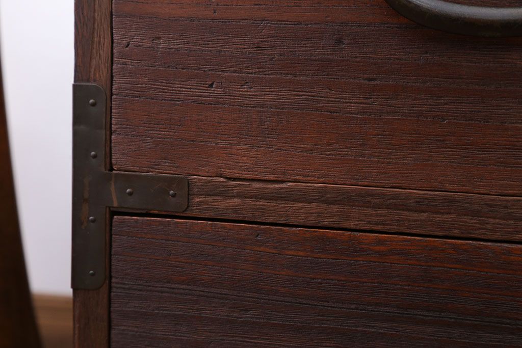 アンティーク家具　古民具・骨董　シンプルな時代箪笥ローボード(1)