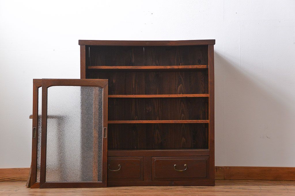 レトロ家具　昭和レトロ　前面栗材　ダイヤガラス入り収納棚(2)