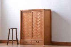 アンティーク家具　和モダン　置水屋(茶箪笥)