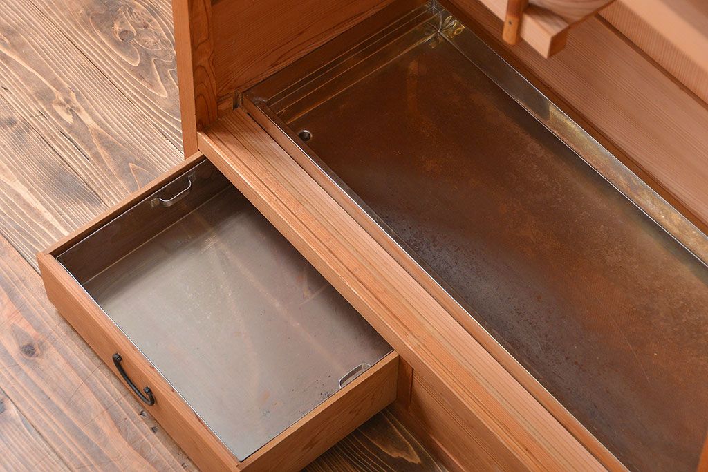 アンティーク家具　和モダン　置水屋(茶箪笥)
