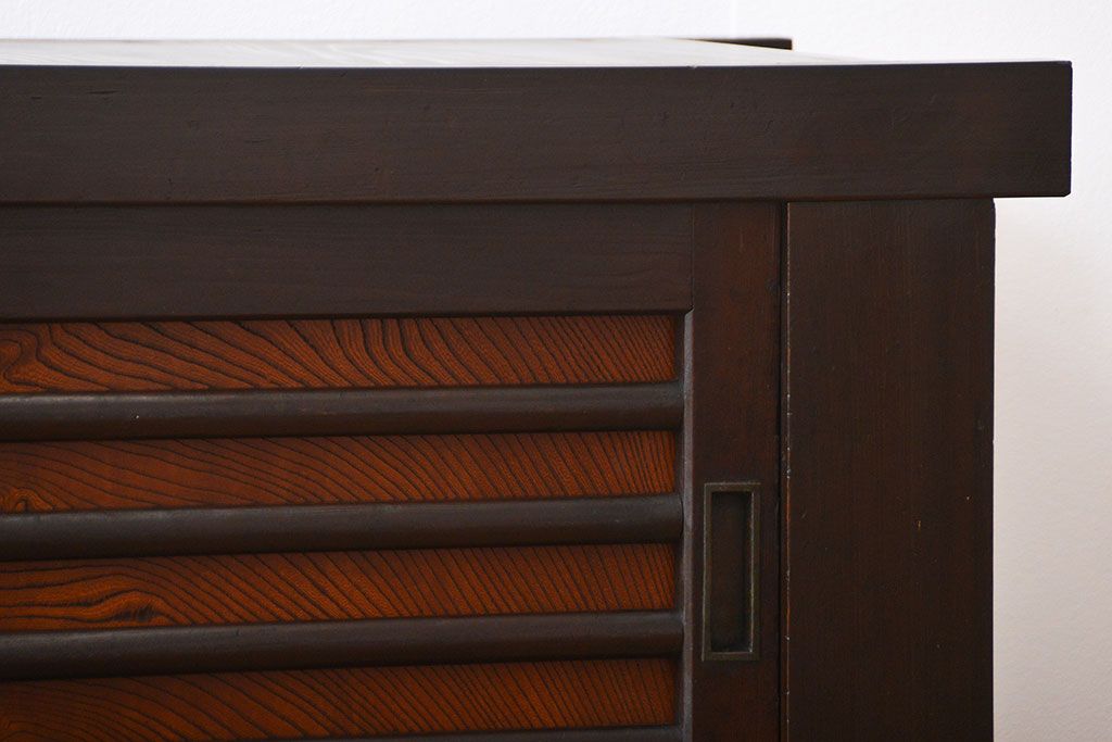 アンティーク家具　古民具・骨董　水屋箪笥ローボード(テレビ台、キャビネット、収納棚)