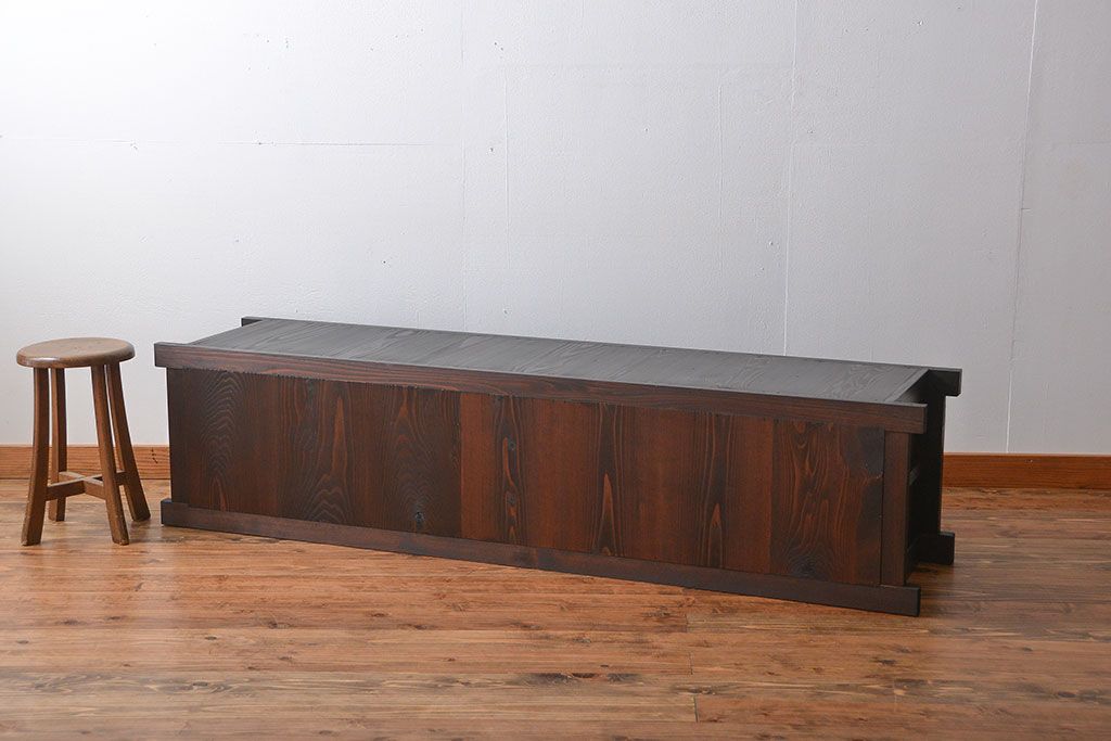 アンティーク家具　古民具・骨董　水屋箪笥ローボード(テレビ台、キャビネット、収納棚)