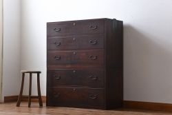 アンティーク家具　古民具・骨董　前面欅材!漆塗り時代箪笥(2)