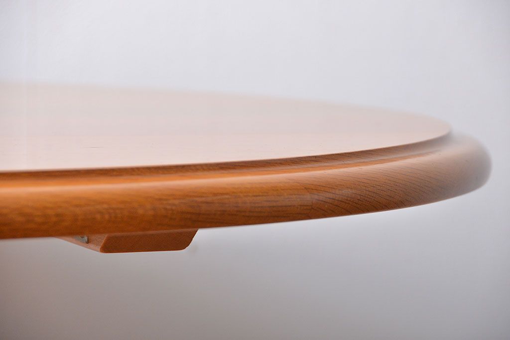中古　柏木工製　ナラ材のラウンドテーブル