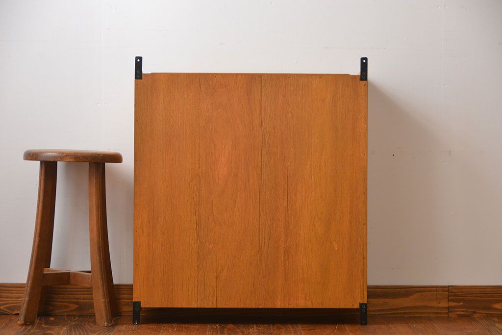 アンティーク家具　ステンドグラス戸　壁掛けキャビネット