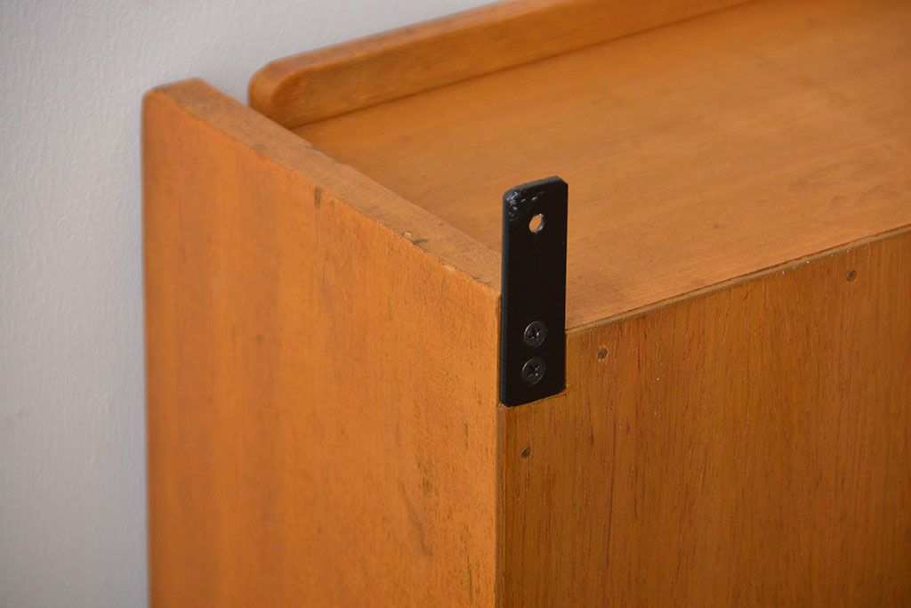 アンティーク家具　ステンドグラス戸　壁掛けキャビネット